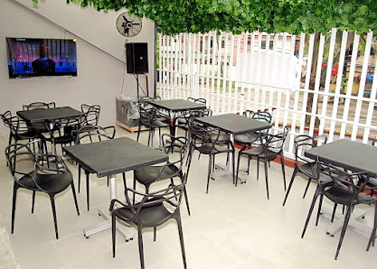 7 days restaurant restaurant photo 3 showing dining area and food