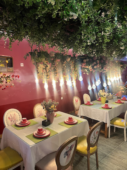 Alice Garden Restaurant restaurant serving Restaurant