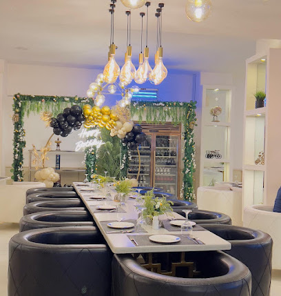 BrookLounge Restaurant