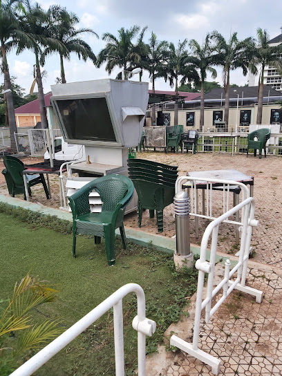 Bush House Arena restaurant in Enugu