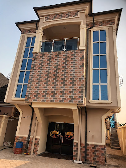 Descall Hotel, Lounge, Suites, Bar and restaurant restaurant in Edo