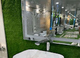 Imoh Ette Restaurant restaurant photo 2 showing dining area and food