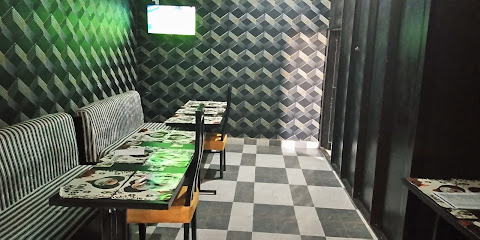 Jesla Lounge, Stores & restaurant restaurant in Plateau