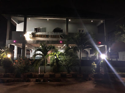 Kristo Cafe & Hotel restaurant in Edo
