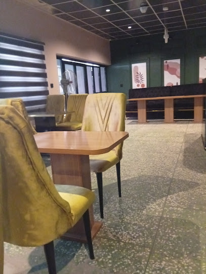 Kwila's Cuisine restaurant in Plateau