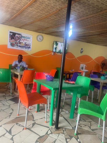 Mama Collins Kitchen restaurant in Edo
