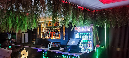 MOULIN ROUGE ROOFTOP BAR restaurant in Lagos