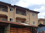 Omenwa Restaurant restaurant photo 2 showing dining area and food